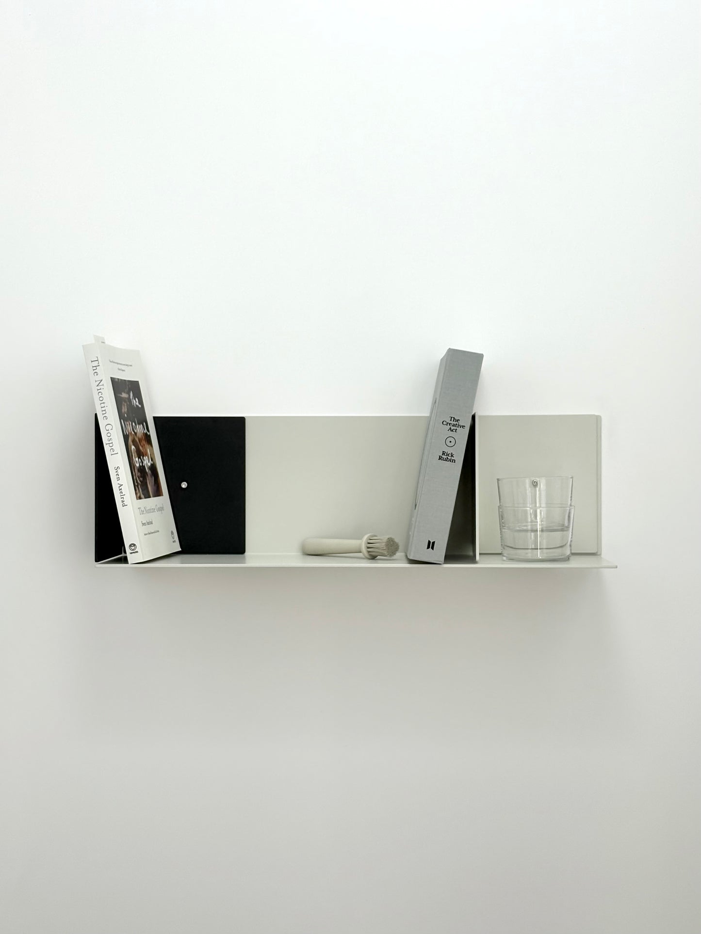 MODULAR SHELVING